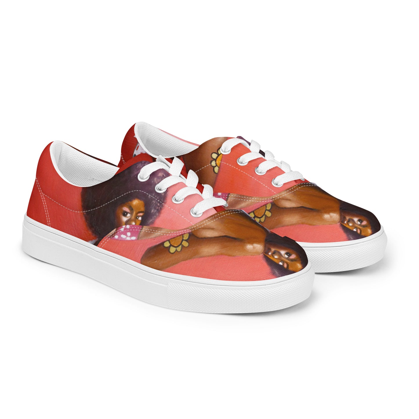 Women’s lace-up canvas shoes